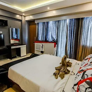 Palm Tree Hotel Pasay
